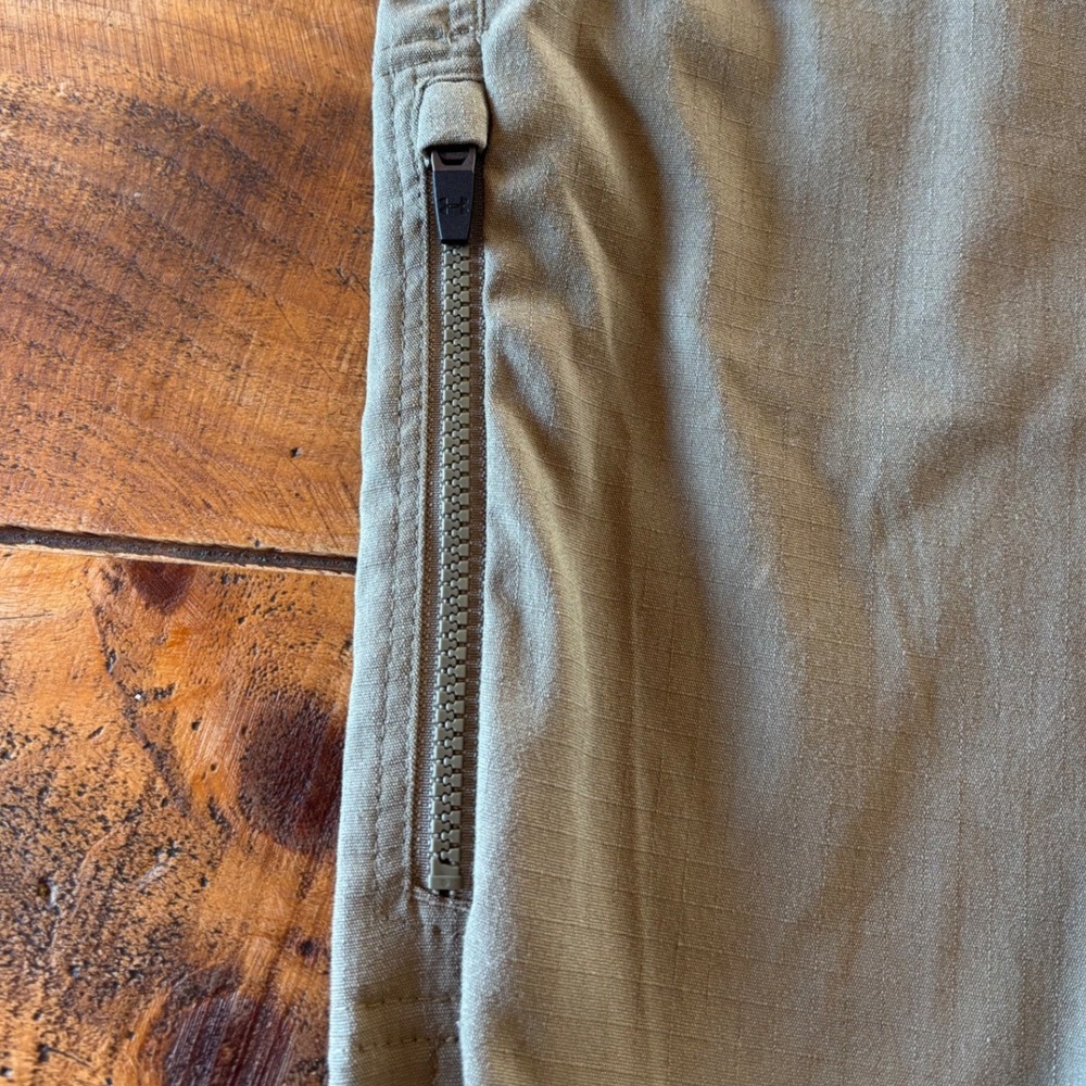 Under Armour Mens‎ UA Storm Straight Leg Khaki Tan Pants Stretch Size 40x34 - Picture 8 of 9